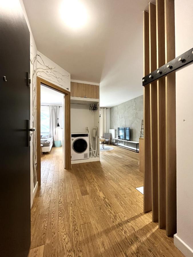 Mieszczanska Apartment ~ Self Check-In 24H ~Parking And Lift فروتسواف المظهر الخارجي الصورة