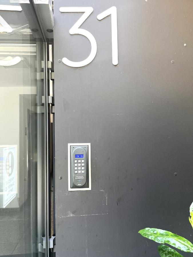 Mieszczanska Apartment ~ Self Check-In 24H ~Parking And Lift فروتسواف المظهر الخارجي الصورة
